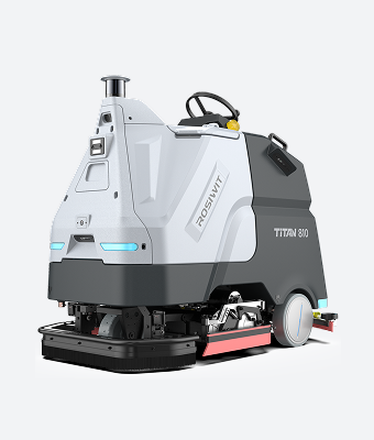 ϼ�ǌ��I���I�坍�C����Titan 810